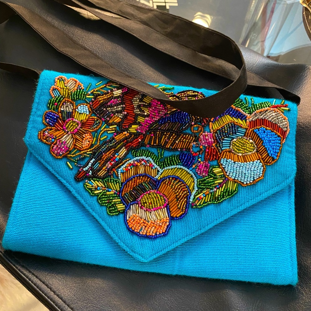 Beaded crossover bag